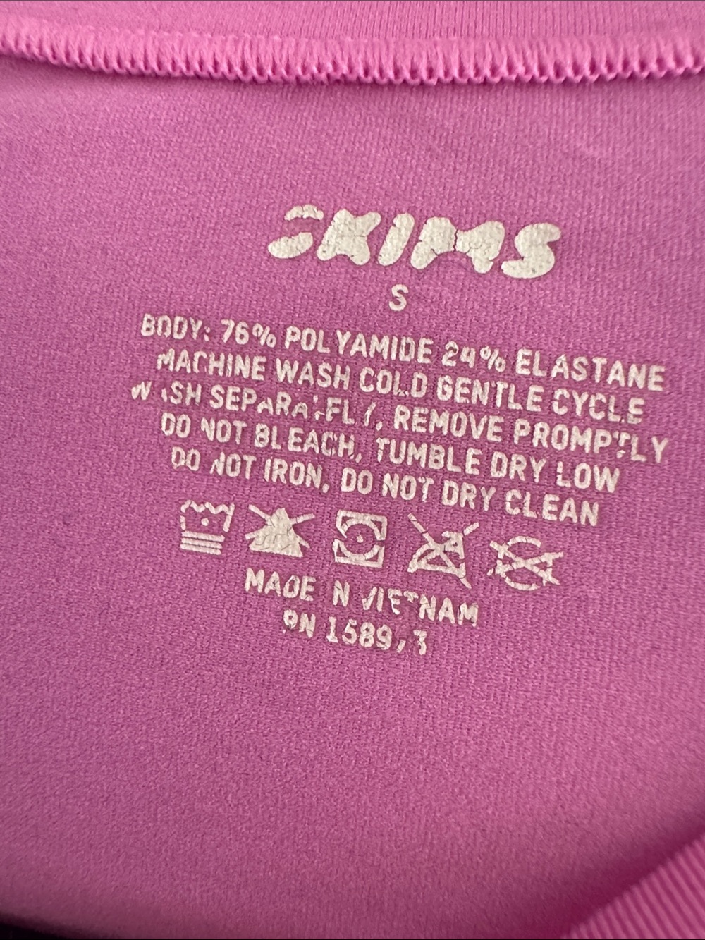 SKIMS Hot Pink Crewneck Tee - Picture 2 of 5